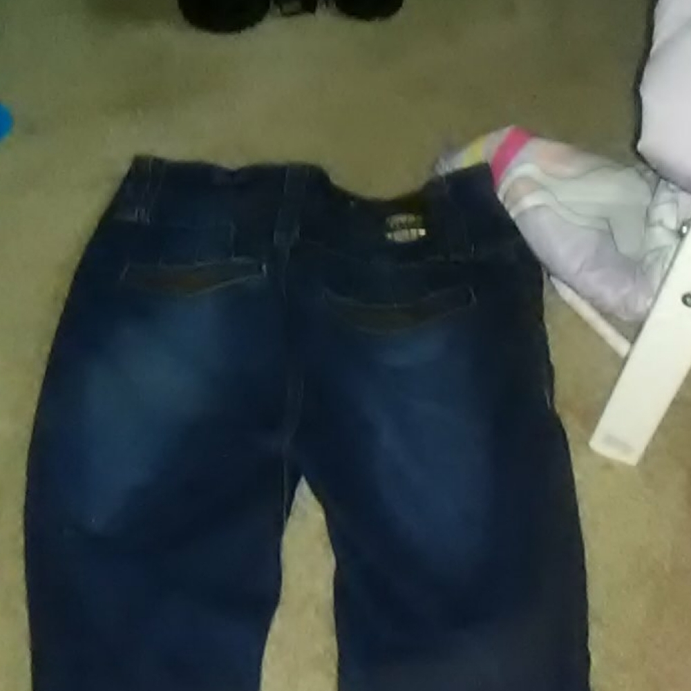 Jeans - Picture 2 of 4